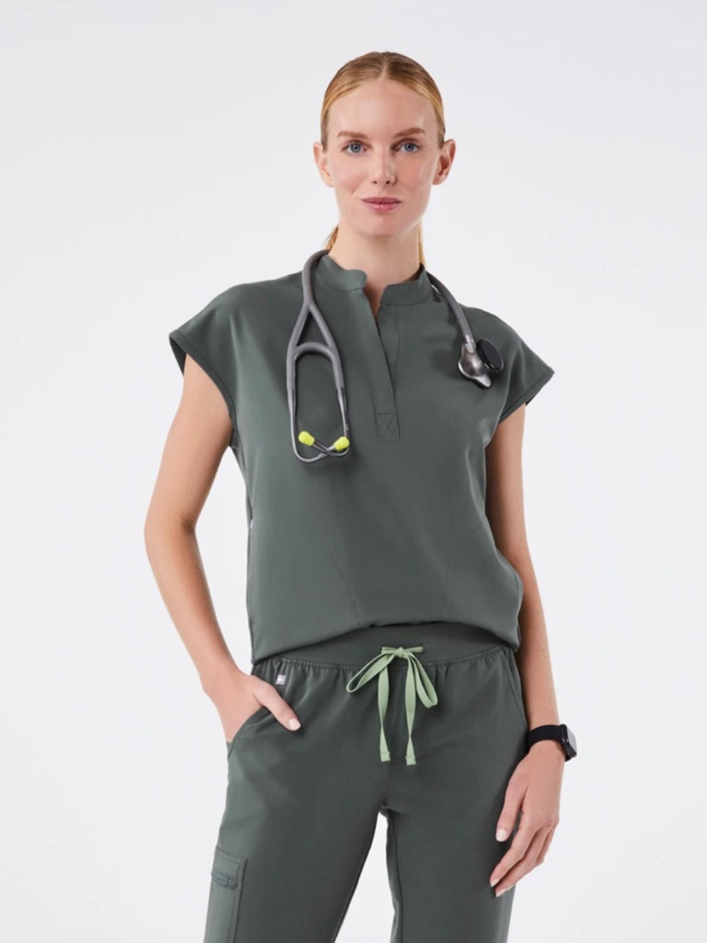 FIGS Bonsai Rafaela Oversized Scrub Top Small Zamora Jogger Scrub Pants Medium - Picture 3 of 3
